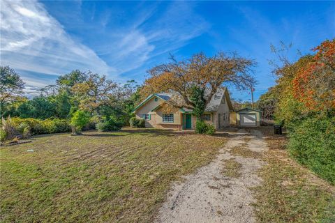 Tiny photo for 8 Fountain Bleau, Hilltop Lakes, TX 77871 (MLS # 26001515)