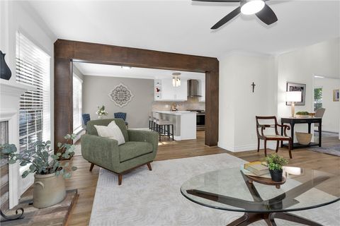Tiny photo for 34 E Copper Sage Circle, The Woodlands, TX 77381 (MLS # 26008994)