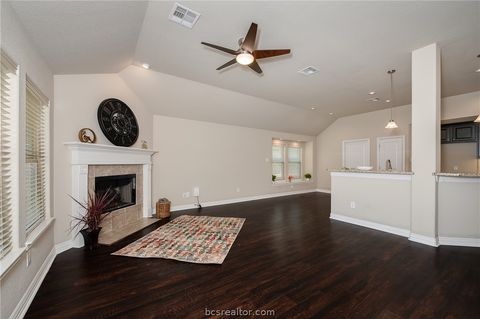Tiny photo for 3045 Peterson Circle, Bryan, TX 77802 (MLS # 26001380)