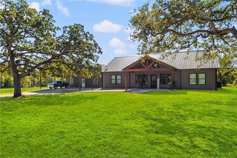 Photo of 7196 S County Road 458, Normangee, TX 77871 (MLS # 26001053)