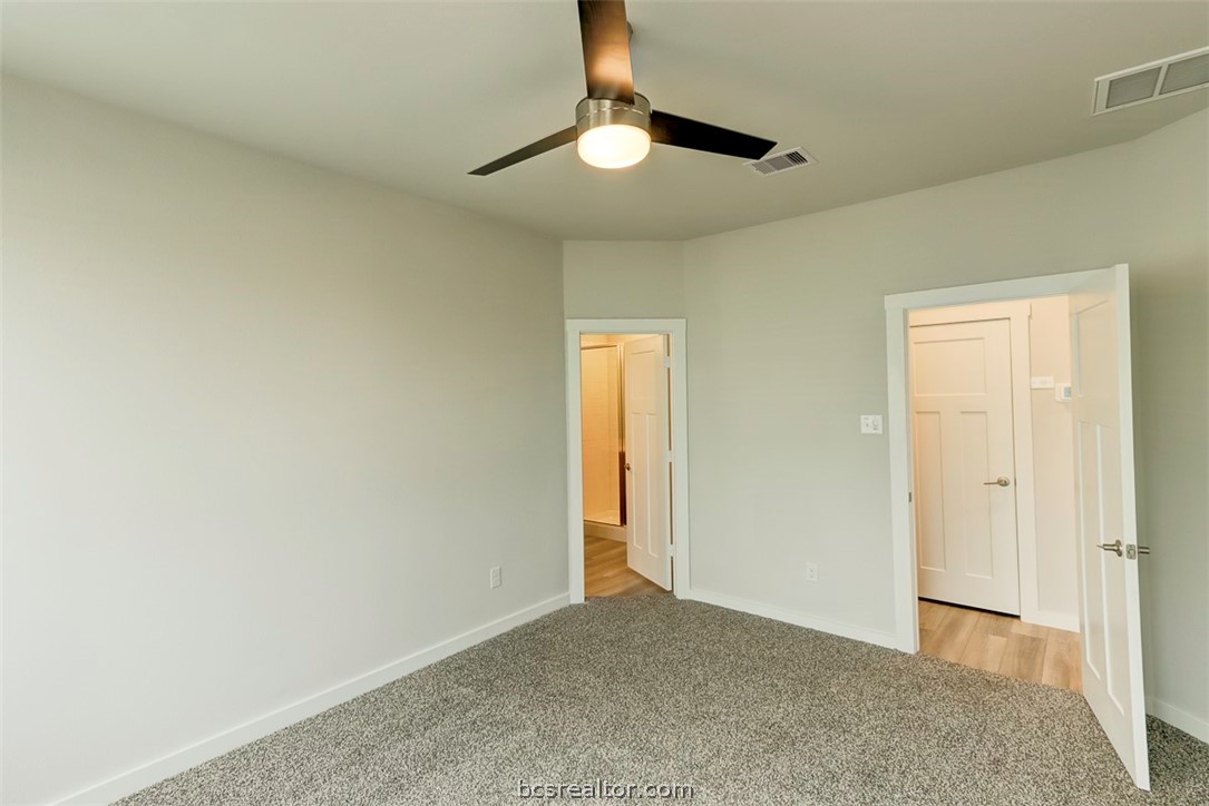 College Station, Texas 77845, United States, 3 Bedrooms Bedrooms, ,3 BathroomsBathrooms,Residential,Pending,53912