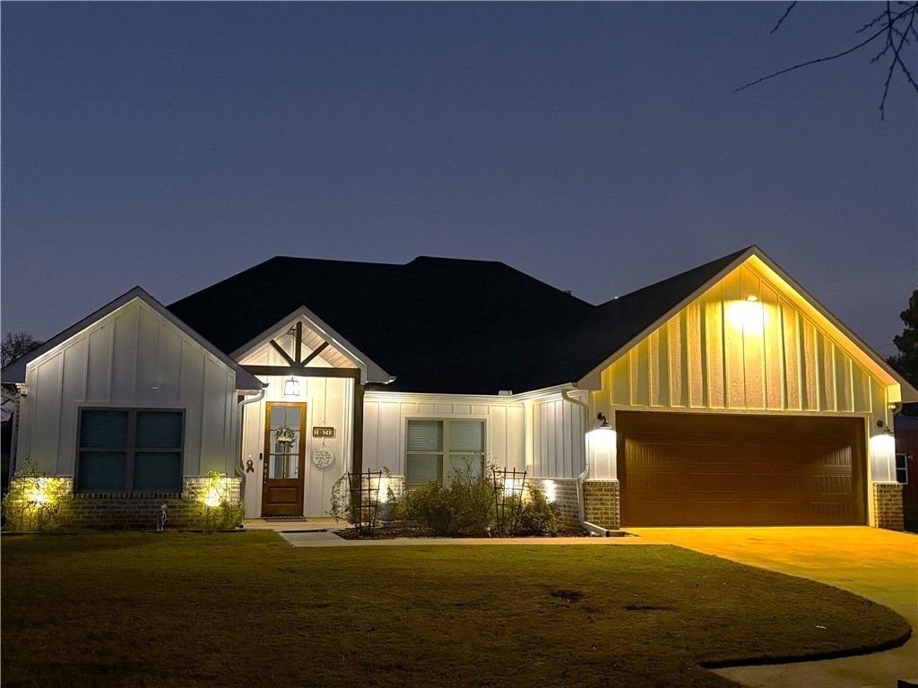 Photo of 22477 County Road 2166 CountyRoad, Other, TX 75789 (MLS # 25013125)