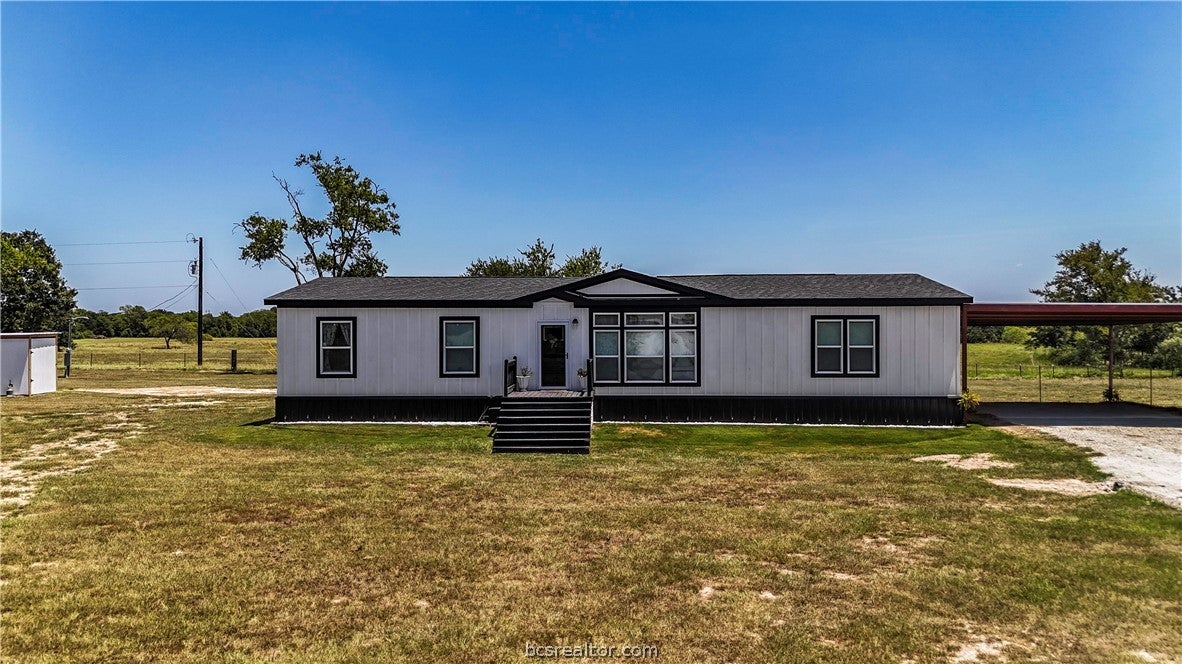 2424 Bridges Road