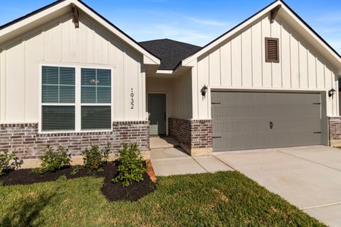 Tiny photo for 1932 Stubbs Drive, Bryan, TX 77807 (MLS # 25010880)