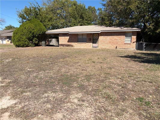 3907 GLENN OAKS DR, BRYAN, TX 77802 - Image 3fcc46ad1cbea5bedc680415942e7c73/1370158094