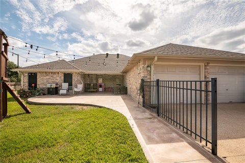 Tiny photo for 305 Gleeson Court, College Station, TX 77845 (MLS # 26012754)