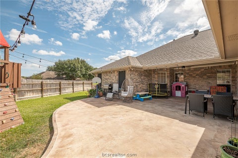 Tiny photo for 305 Gleeson Court, College Station, TX 77845 (MLS # 26012754)