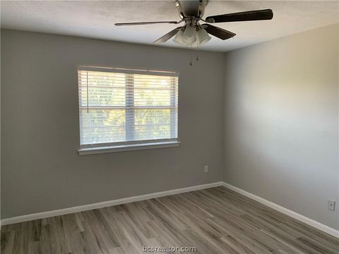 Tiny photo for 2845 Oakside Drive, Bryan, TX 77802 (MLS # 26005507)
