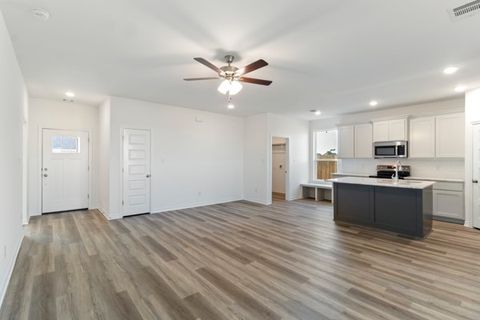 Tiny photo for 1924 Stubbs Drive, Bryan, TX 77807 (MLS # 25011106)