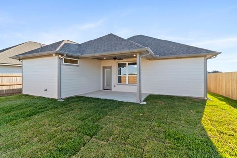 Tiny photo for 1924 Stubbs Drive, Bryan, TX 77807 (MLS # 25011106)