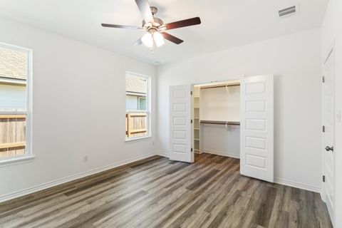 Tiny photo for 1924 Stubbs Drive, Bryan, TX 77807 (MLS # 25011106)