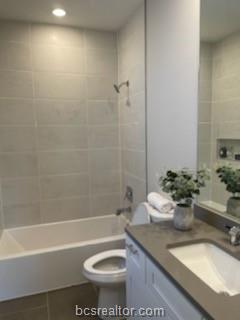 College Station, Texas 77840, United States, 4 Bedrooms Bedrooms, ,5 BathroomsBathrooms,Residential,Active,25033