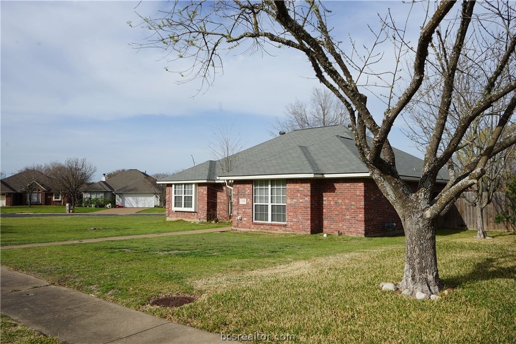 Photo of 3731 Chantal Circle, College Station, TX 77845 (MLS # 26002425)