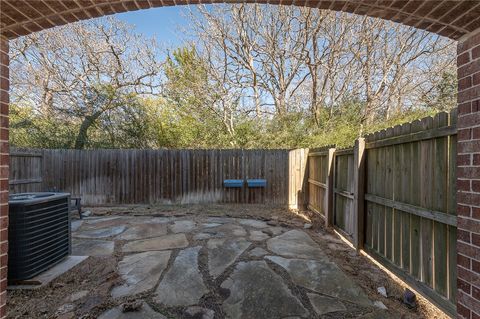 Tiny photo for 1425 W Villa Maria Road #103, Bryan, TX 77801 (MLS # 26001336)