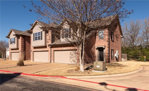 Tiny photo for 1425 W Villa Maria Road #103, Bryan, TX 77801 (MLS # 26001336)
