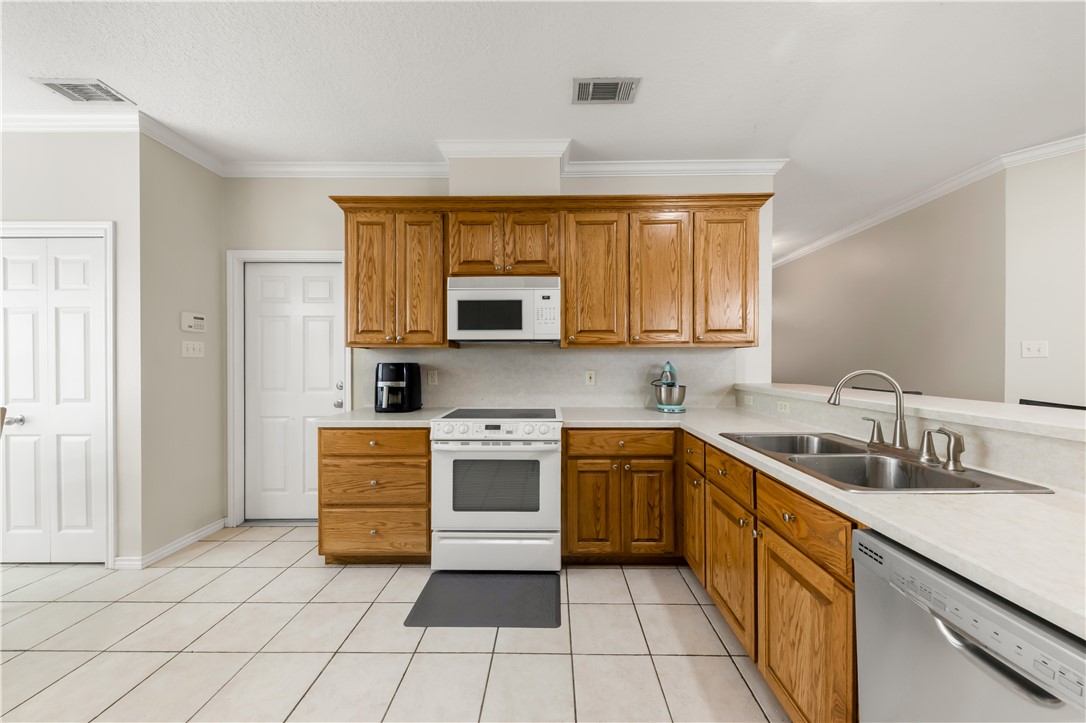 College Station, Texas 77845, United States, 3 Bedrooms Bedrooms, ,2 BathroomsBathrooms,Residential,Active,145415