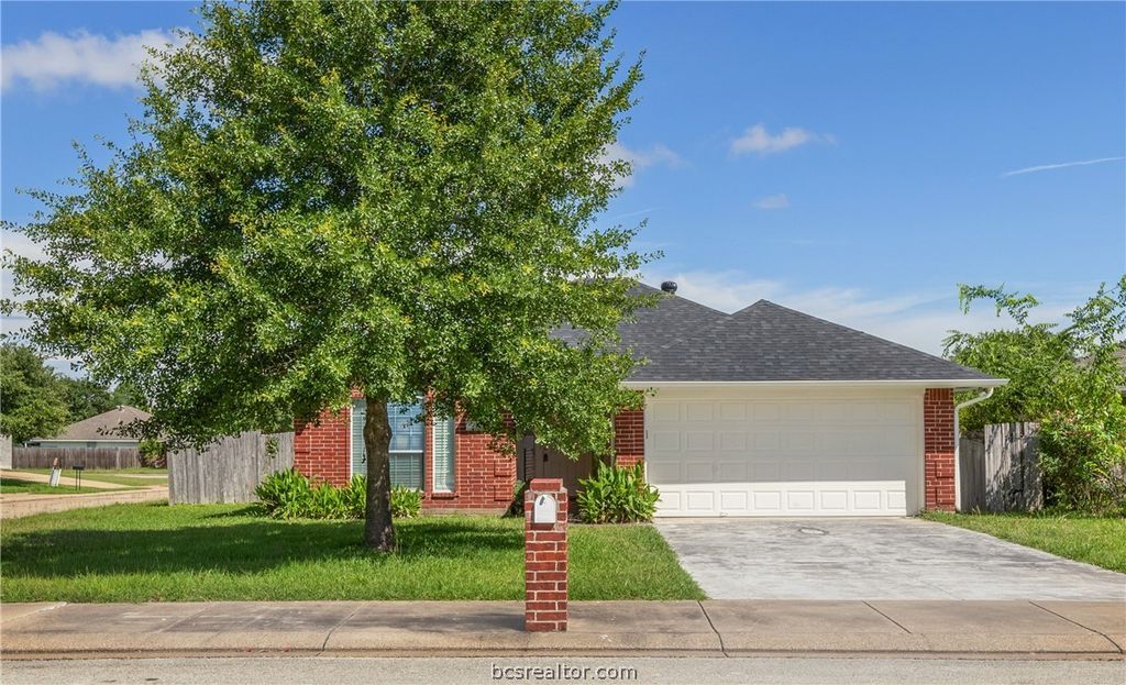 Photo of 610 Plano Drive, College Station, TX 77845 (MLS # 26006224)