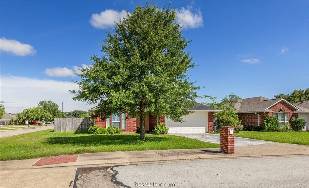 Photo of 610 Plano Drive, College Station, TX 77845 (MLS # 26006224)