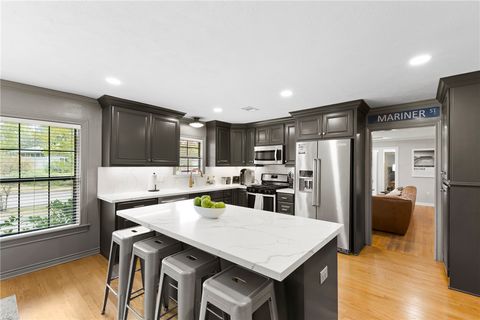 Tiny photo for 309 E Brookside Drive E, Bryan, TX 77801 (MLS # 25011035)