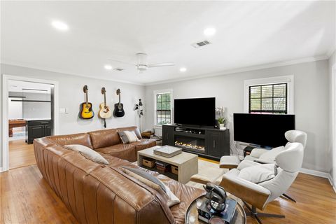 Tiny photo for 309 E Brookside Drive E, Bryan, TX 77801 (MLS # 25011035)