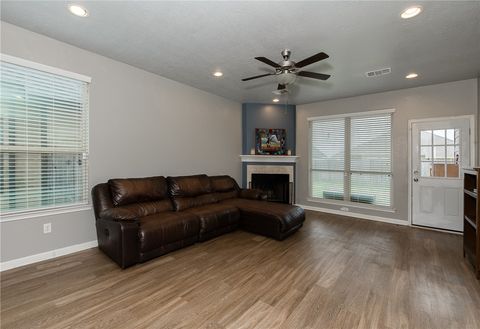 Tiny photo for 2018 Stubbs Drive, Bryan, TX 77807 (MLS # 26000389)