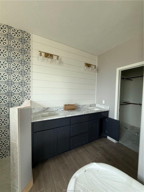 Tiny photo for 6423 Scenic View Trail, Bryan, TX 77808 (MLS # 26008729)