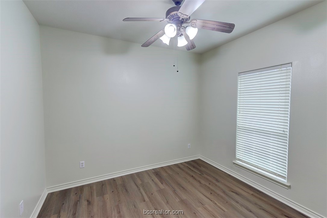 College Station, Texas 77845, United States, 3 Bedrooms Bedrooms, ,2 BathroomsBathrooms,Residential,Pending,57466