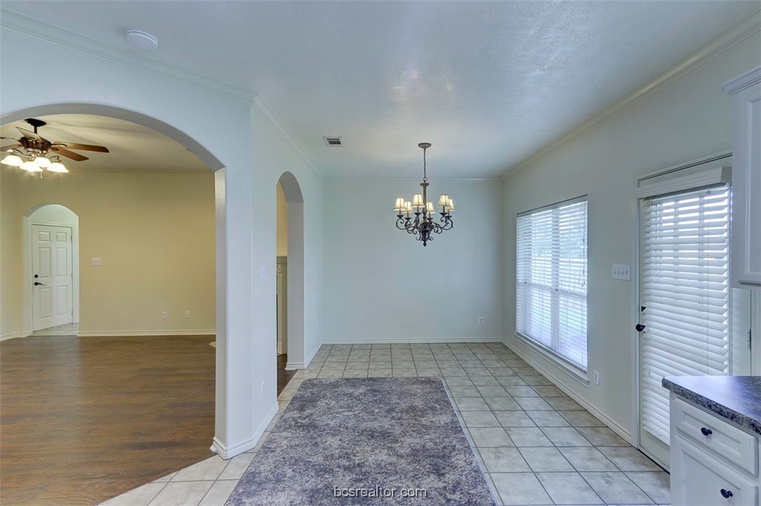 College Station, Texas 77845, United States, 3 Bedrooms Bedrooms, ,2 BathroomsBathrooms,Residential,Pending,57466