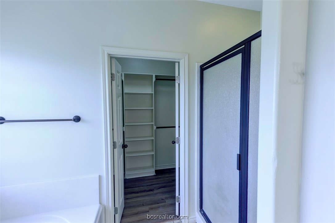 College Station, Texas 77845, United States, 3 Bedrooms Bedrooms, ,2 BathroomsBathrooms,Residential,Pending,57466