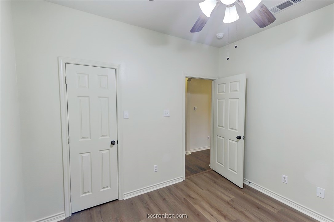 College Station, Texas 77845, United States, 3 Bedrooms Bedrooms, ,2 BathroomsBathrooms,Residential,Pending,57466