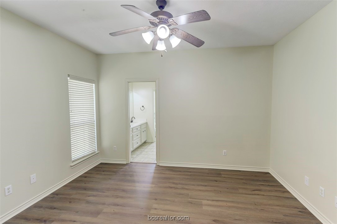 College Station, Texas 77845, United States, 3 Bedrooms Bedrooms, ,2 BathroomsBathrooms,Residential,Pending,57466