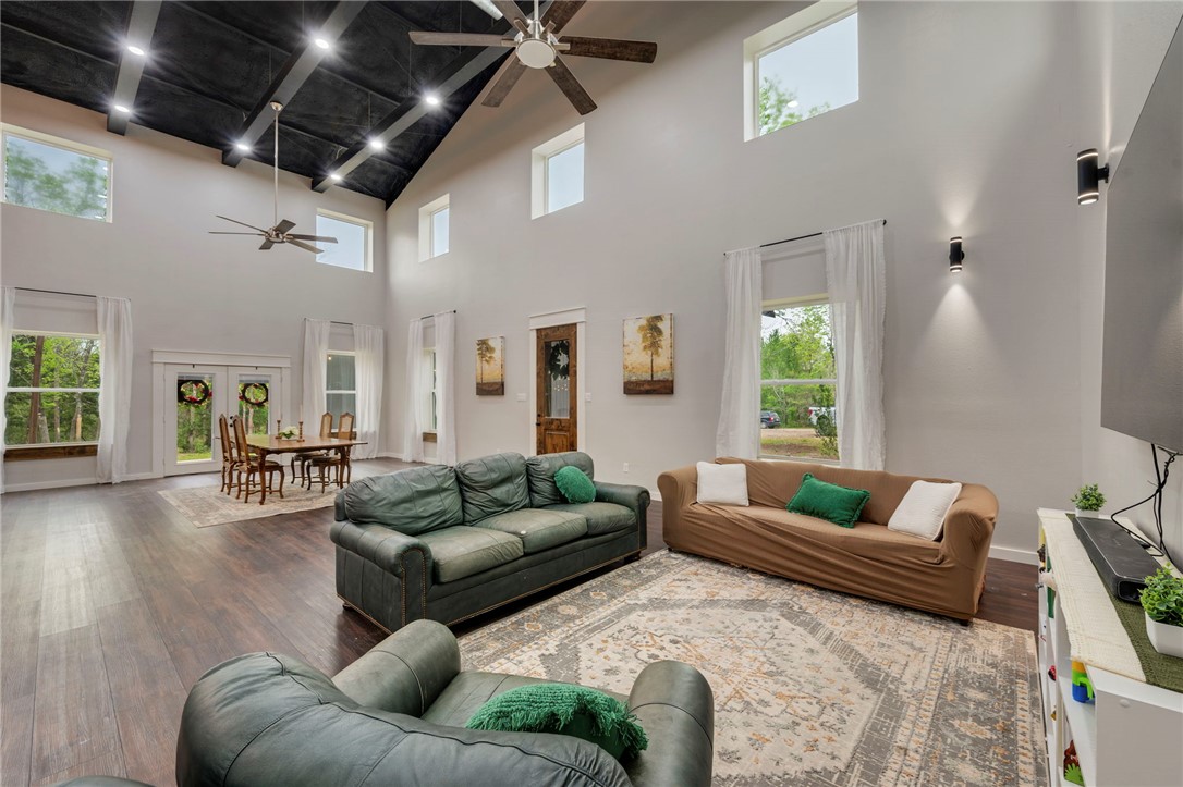 3915 County Road 447