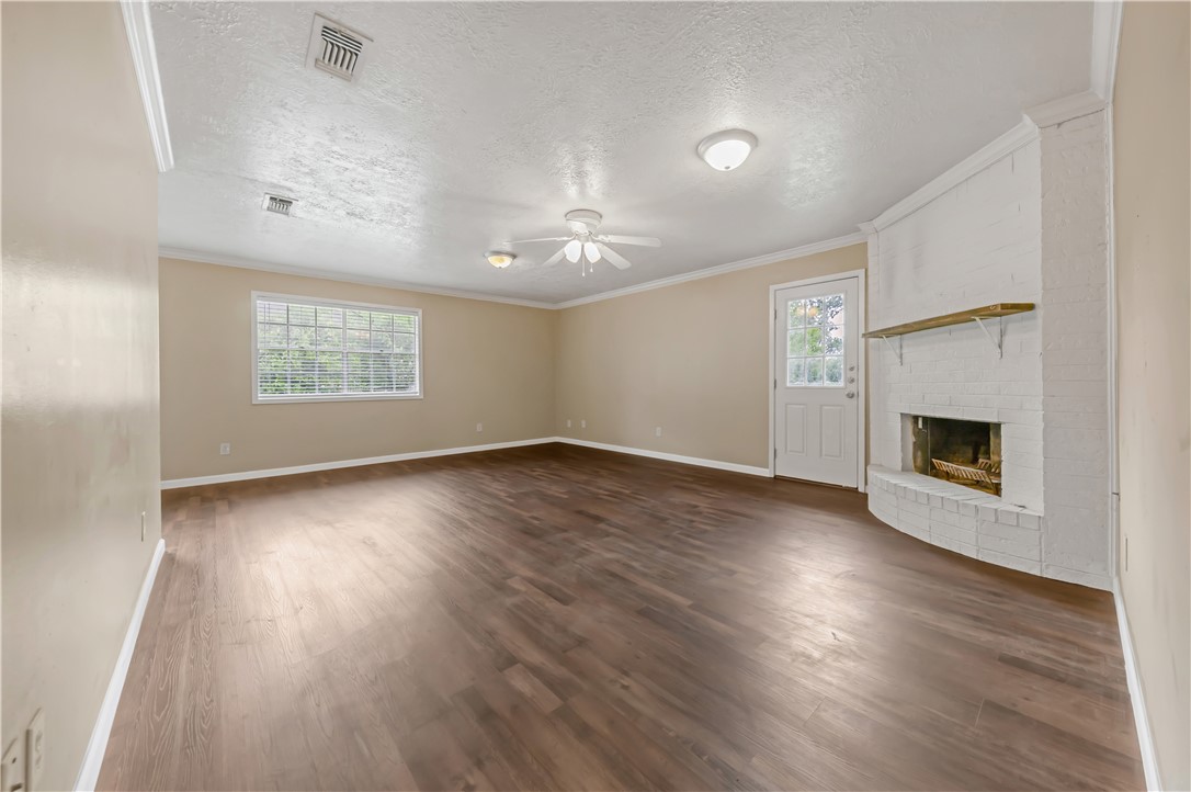 College Station, Texas 77840, United States, 3 Bedrooms Bedrooms, ,2 BathroomsBathrooms,Residential,Active,162253