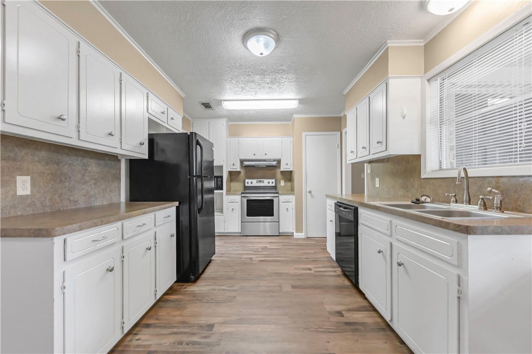 College Station, Texas 77840, United States, 3 Bedrooms Bedrooms, ,2 BathroomsBathrooms,Residential,Active,162253