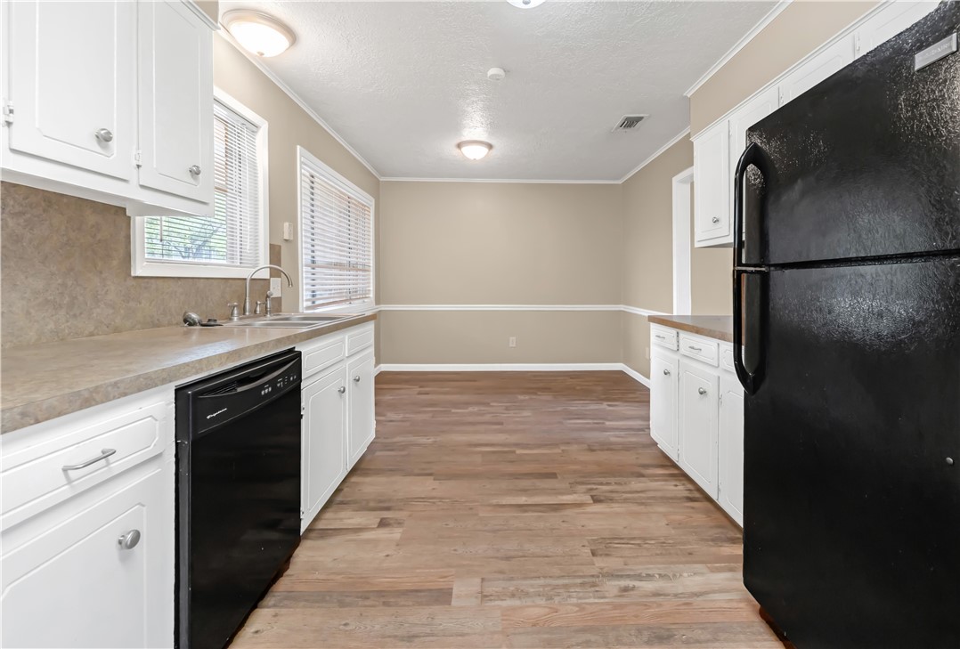 College Station, Texas 77840, United States, 3 Bedrooms Bedrooms, ,2 BathroomsBathrooms,Residential,Active,162253