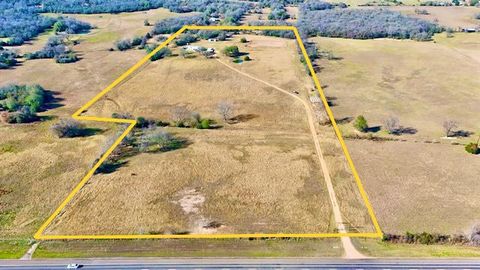 Tiny photo for 13541 US Hwy 79, Gause, TX 77857 (MLS # 26000697)