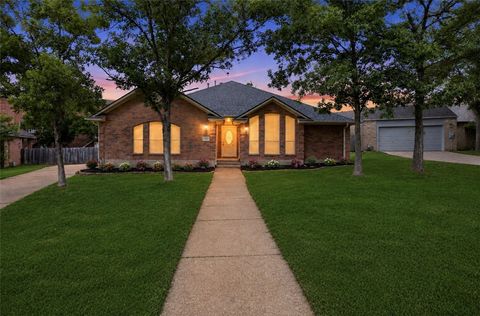 Photo of 205 Chimney Hill Circle, College Station, TX 77840 (MLS # 26007108)