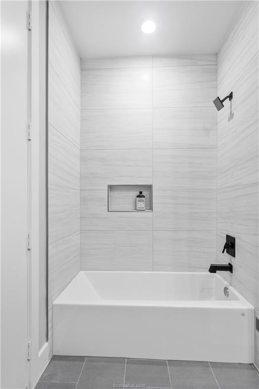 College Station, Texas 77840, United States, 4 Bedrooms Bedrooms, ,5 BathroomsBathrooms,Residential,Active,83630