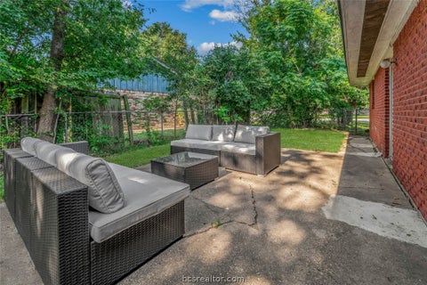 Tiny photo for 1811 Rose Street, Bryan, TX 77802 (MLS # 26012523)