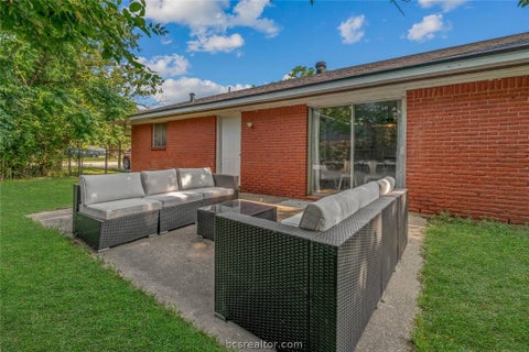 Tiny photo for 1811 Rose Street, Bryan, TX 77802 (MLS # 26012523)