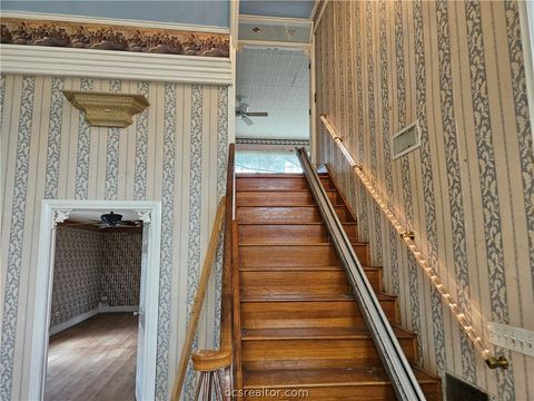 Tiny photo for 716 Dogwood, Robinson, TX 76706 (MLS # 26002930)