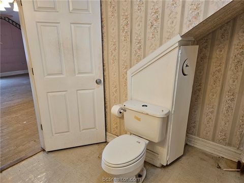 Tiny photo for 716 Dogwood, Robinson, TX 76706 (MLS # 26002930)