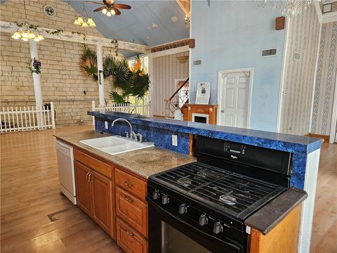 Tiny photo for 716 Dogwood, Robinson, TX 76706 (MLS # 26002930)