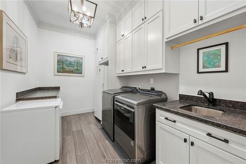 Tiny photo for 1231 Quarry Oaks Drive, College Station, TX 77845 (MLS # 26005110)