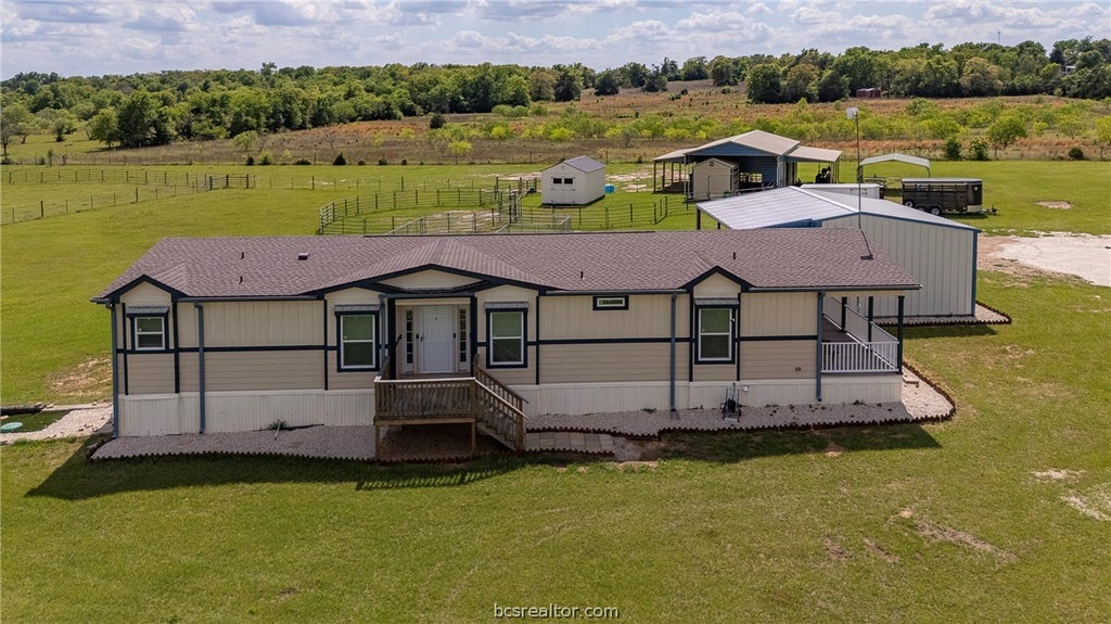 Photo of 10976 White Rock Rd Road, Bremond, TX 76629 (MLS # 26010182)