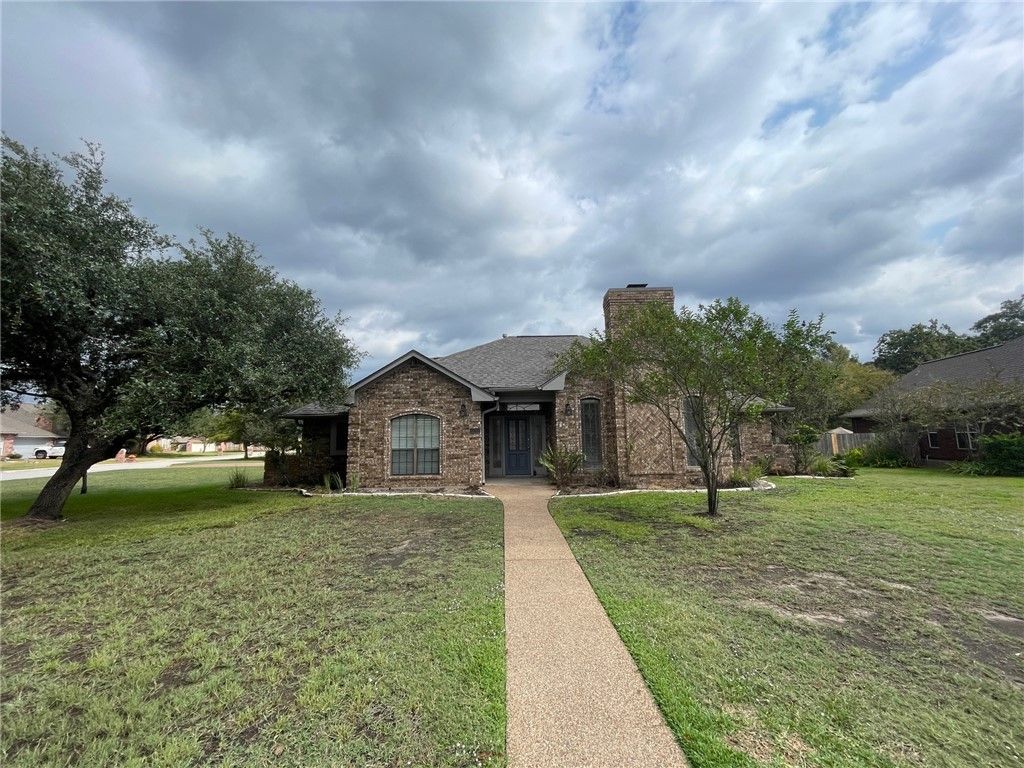 Photo of 9101 Waterford Drive, College Station, TX 77845 (MLS # 25011171)