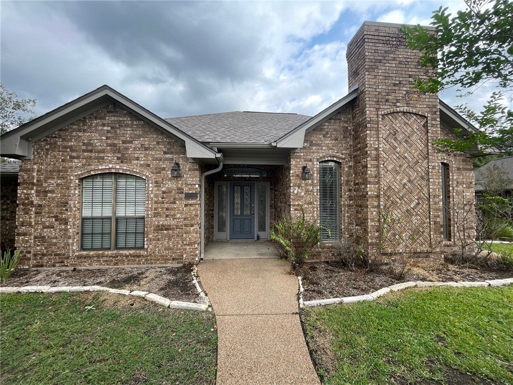 Photo of 9101 Waterford Drive, College Station, TX 77845 (MLS # 25011171)
