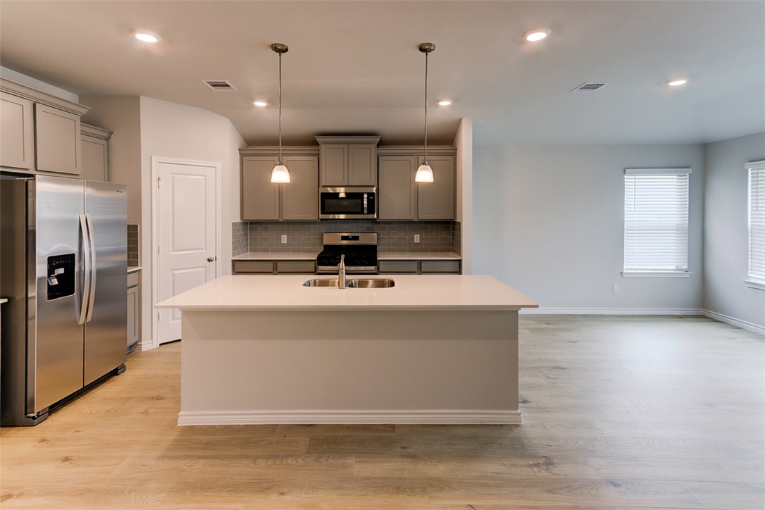 College Station, Texas 77845, United States, 4 Bedrooms Bedrooms, ,3 BathroomsBathrooms,Residential,Active,116157