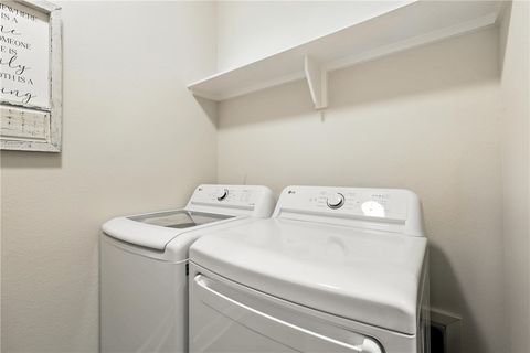 Tiny photo for 2862 Messenger Way, Bryan, TX 77803 (MLS # 26001550)