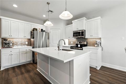 Tiny photo for 2862 Messenger Way, Bryan, TX 77803 (MLS # 26001550)